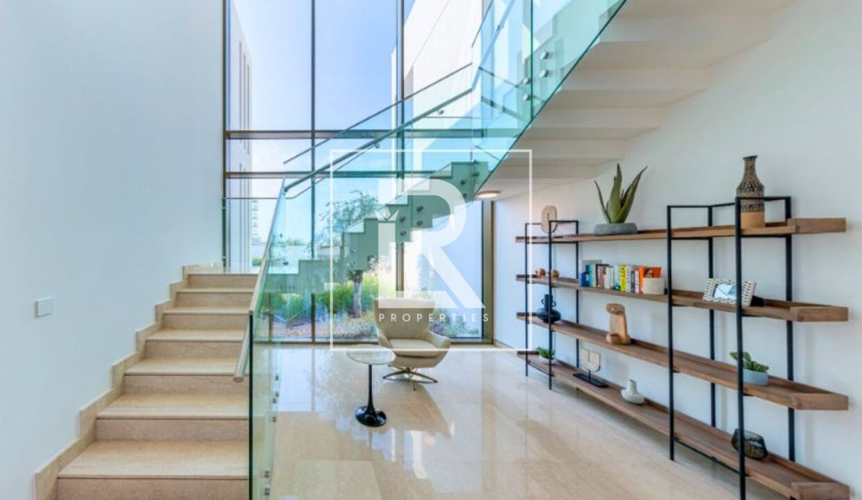 property_2737_1740657212_214616382712