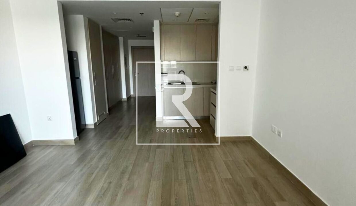 property_3215_1744111630_13999633013