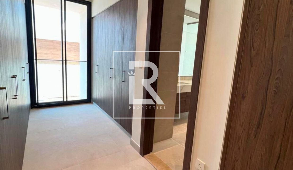 property_1369_1729077990_166925244710