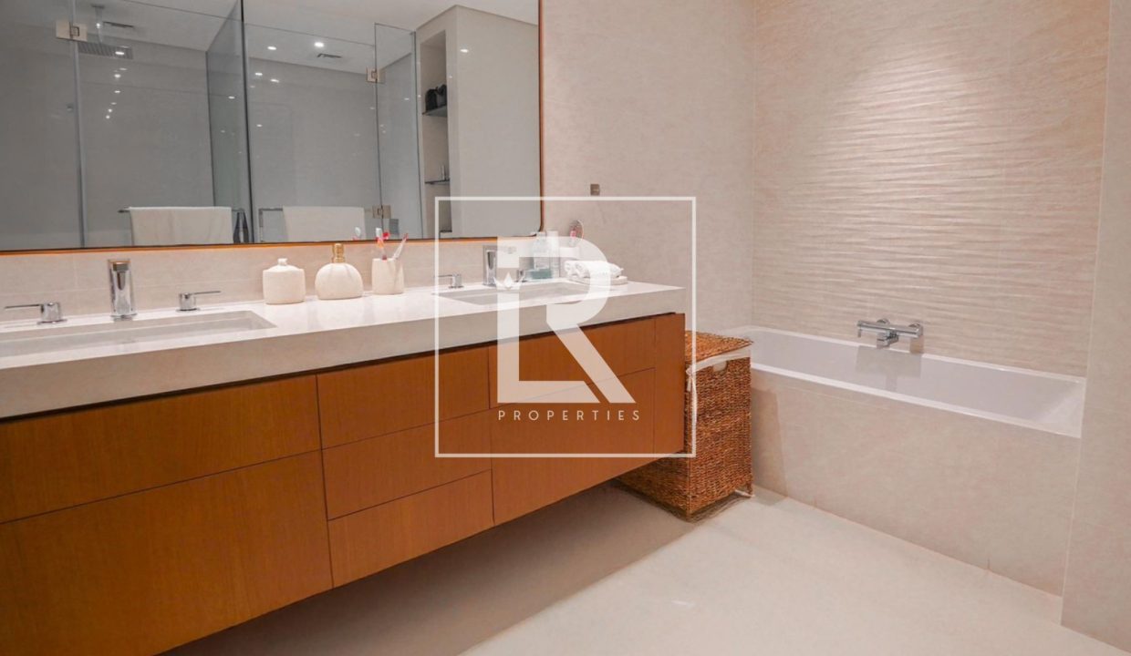 property_1733490707_203071003818