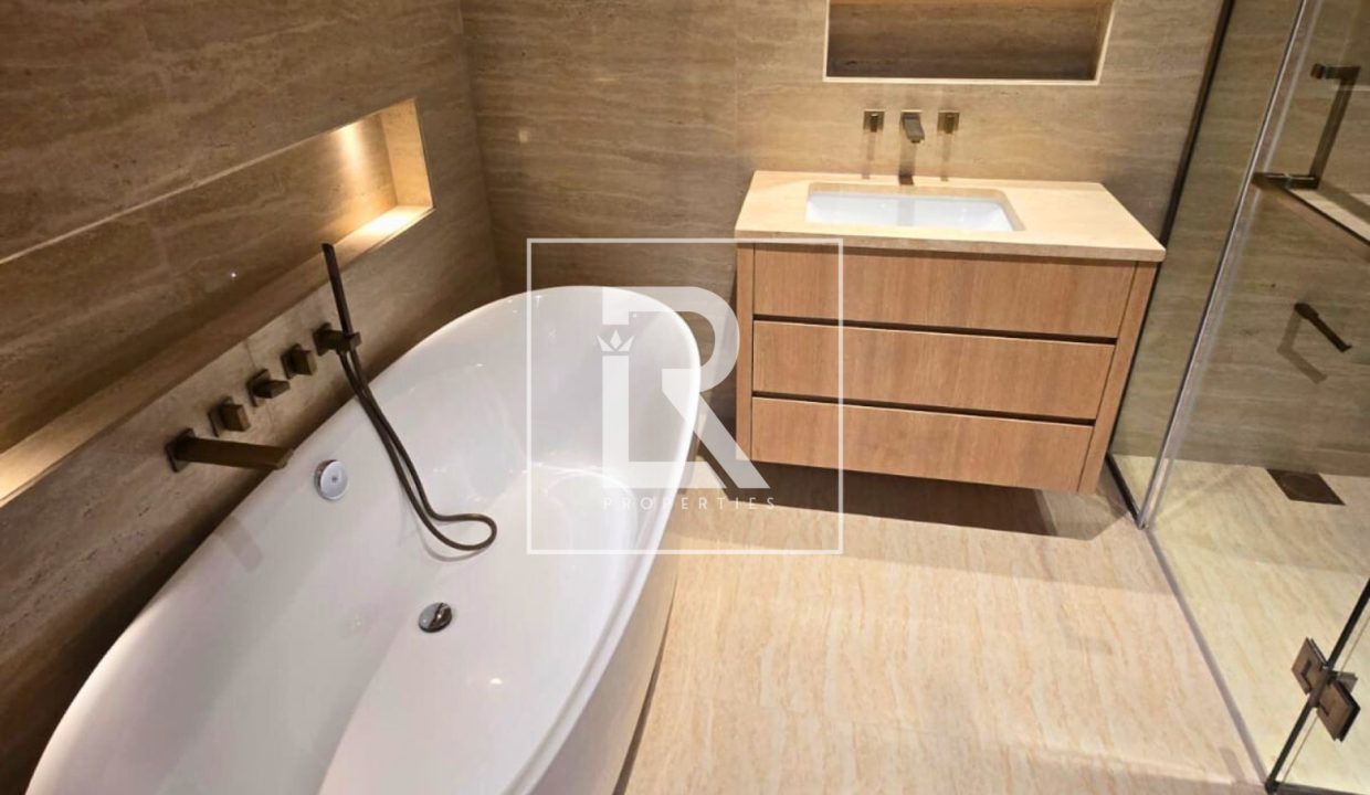 property_2357_1738131326_14162407056
