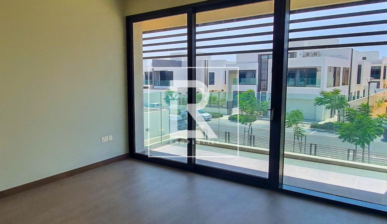 property_2458_1738915835_162555272716