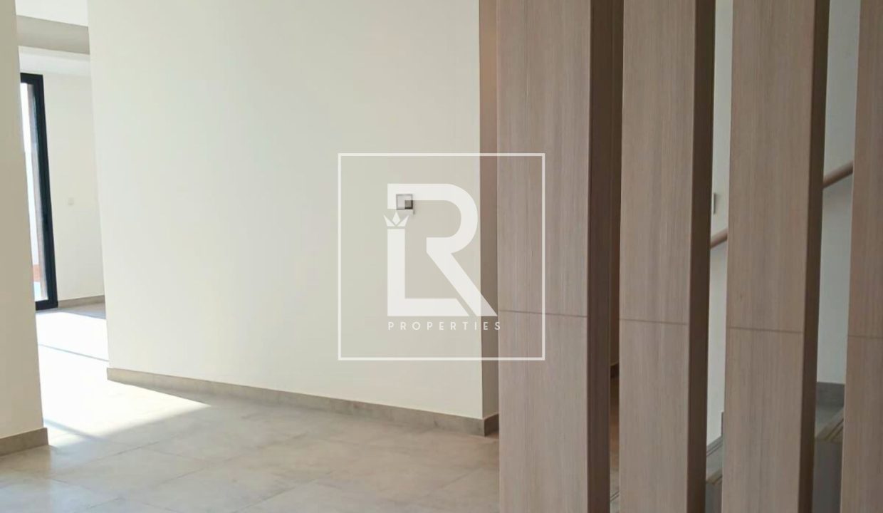 property_2505_1739175959_7802721033