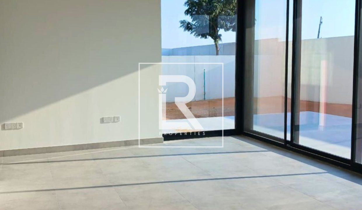 property_2505_1739175961_13351694529
