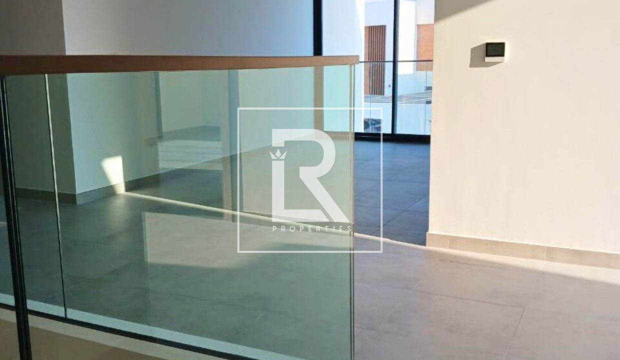 property_2505_1739175962_186364631113