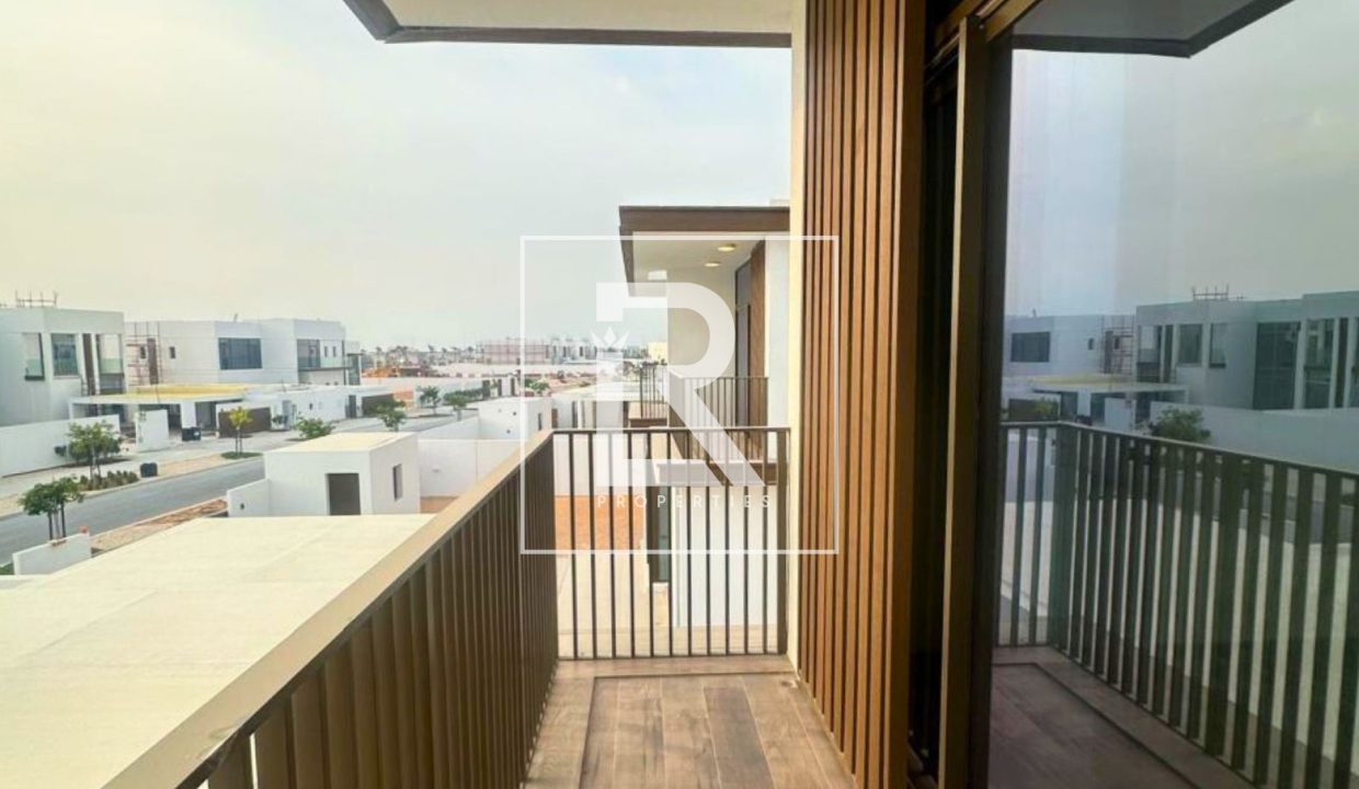 property_3313_1744635614_38828638118