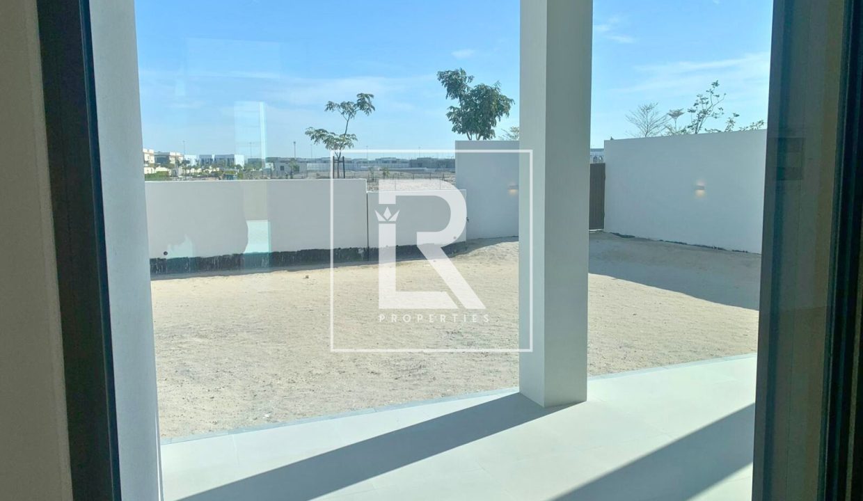 property_3317_1744699095_2001175086