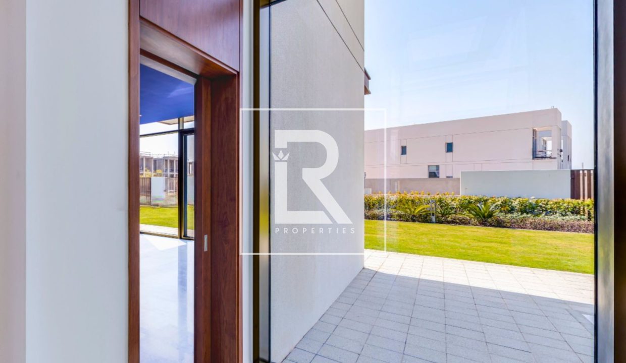 property_3709_1746536528_77084805610