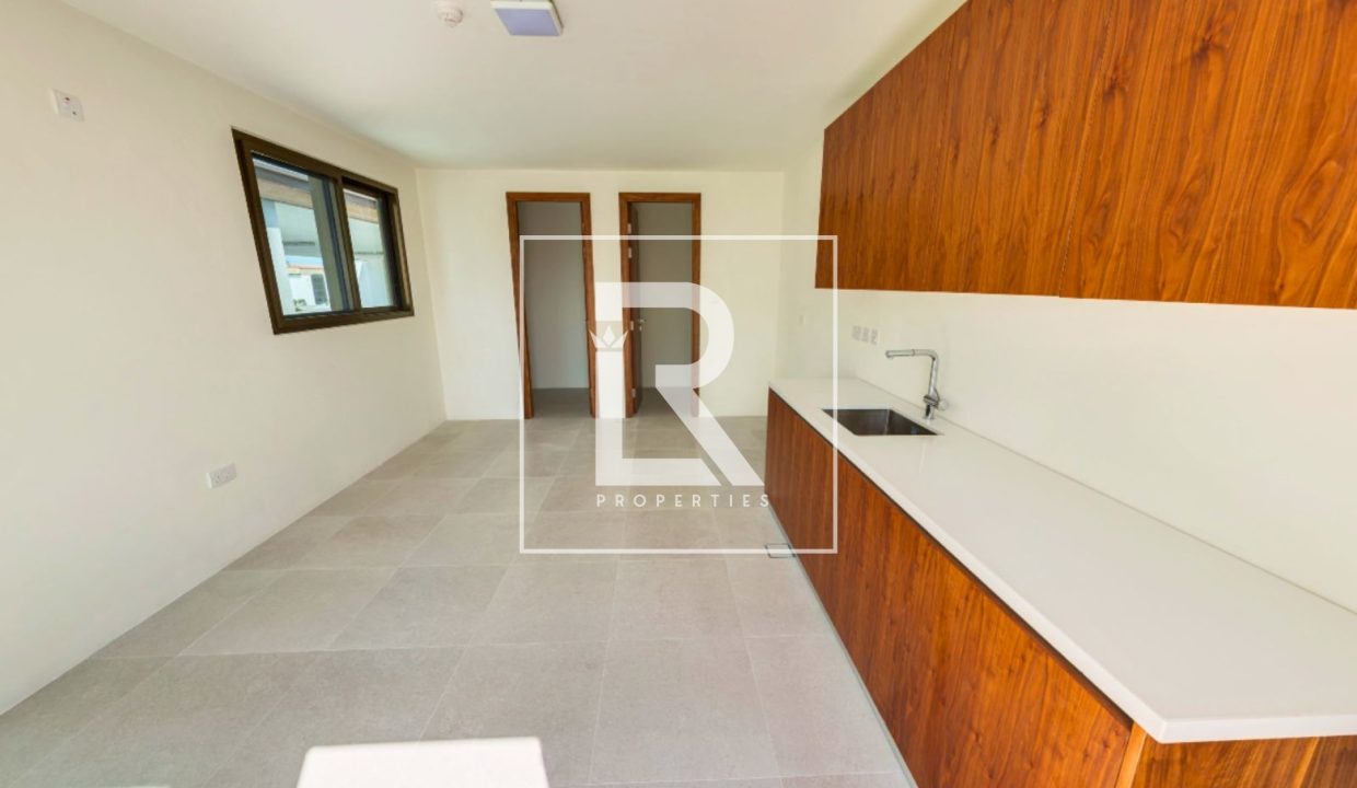 property_3709_1746536537_161677685628