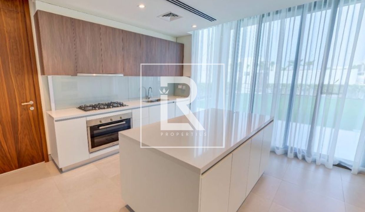 property_747_1724396693_17494741048