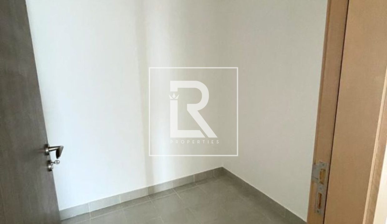 property_779_1724745350_16415967245
