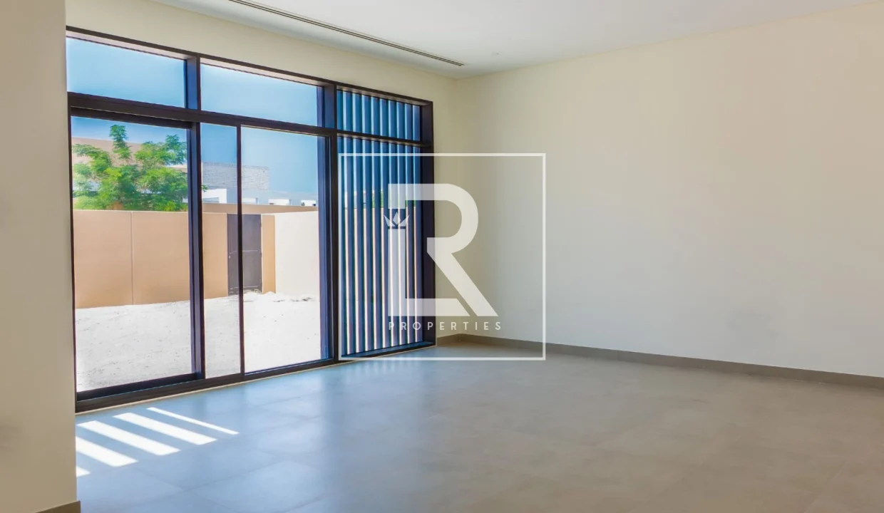 property_5026_68e65d9d80882_1759927709_90383953