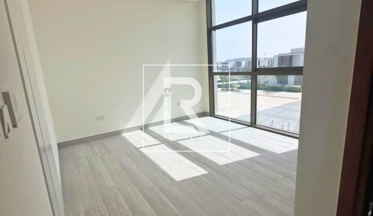 property_5240_6912f8b08d81e_1762850992_3455059284