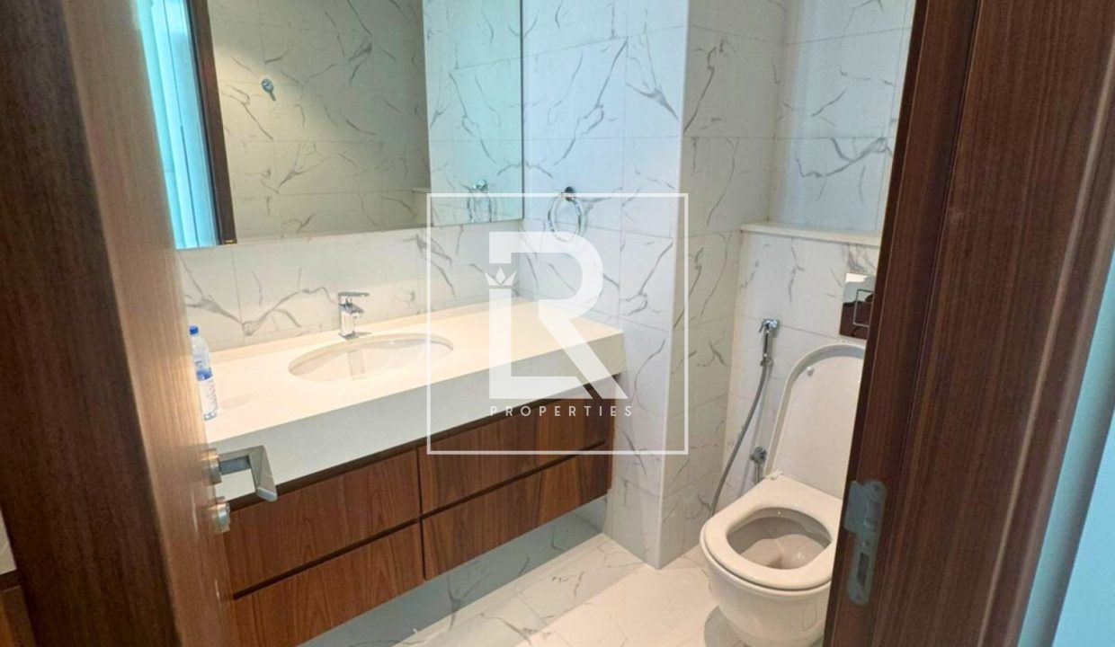 property_5240_6912f8b244f48_1762850994_1875843815