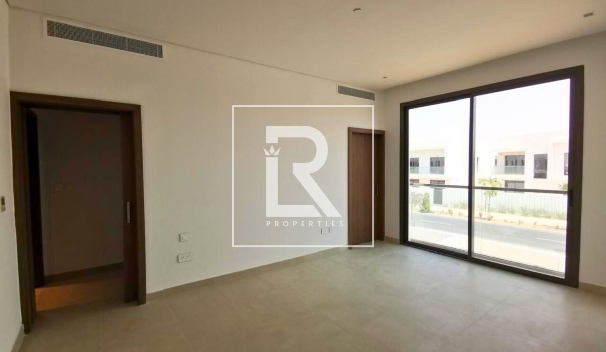 property_5266_691ade1617cf8_1763368470_175834171311