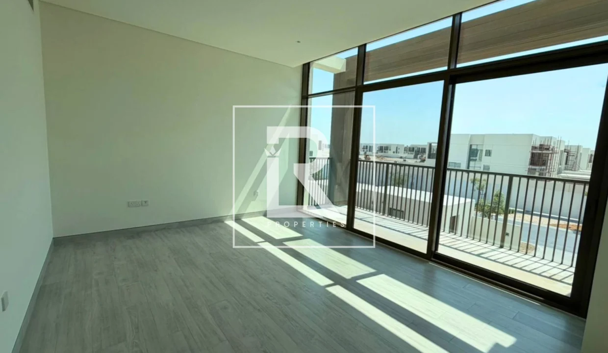 693d3e876ef31_1765621383