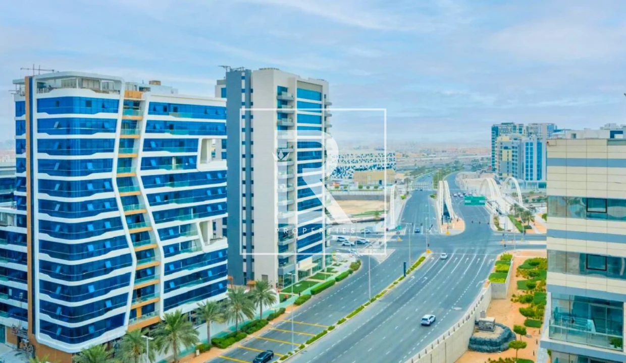 property_5001_68dfacb59a15e_1759489205_171415599010