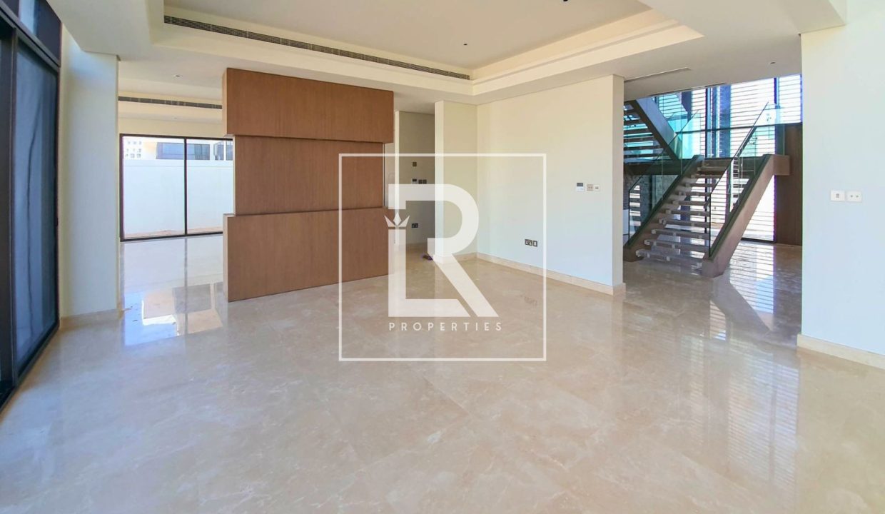 property_5338_69381d21d7f8b_1765285153_118977247523