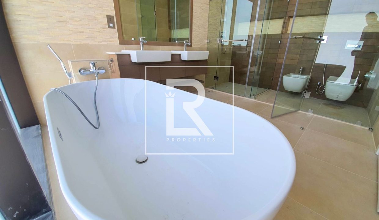 property_5338_69381d2baf71e_1765285163_199263473039