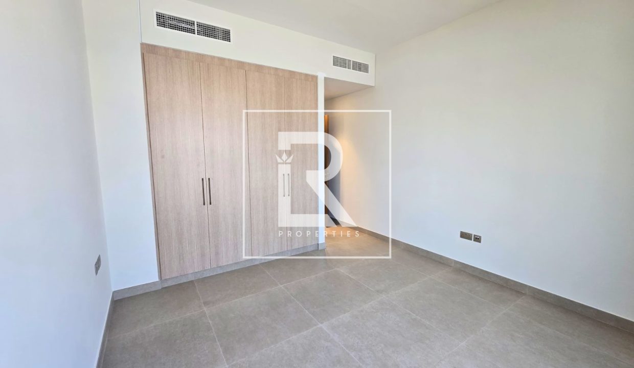 property_5219_690db1ac85301_1762505132_111742344611