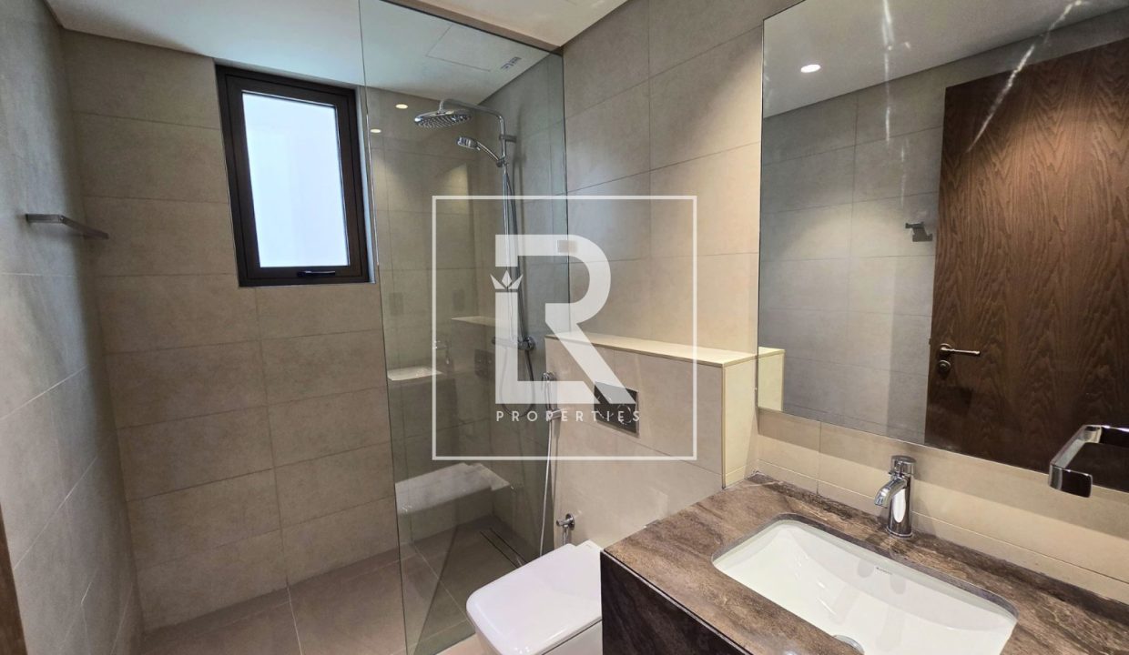 property_5219_690db1ae358e3_1762505134_87887959414