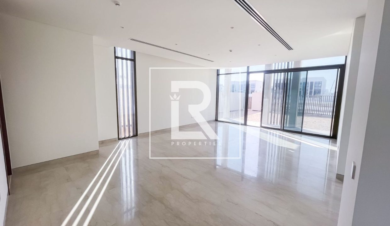 property_5326_69429e93daaf7_1765973651_40065057225