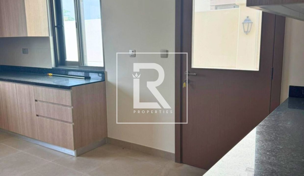 property_5748_69b7cfbd10103_1773653949_47378070212