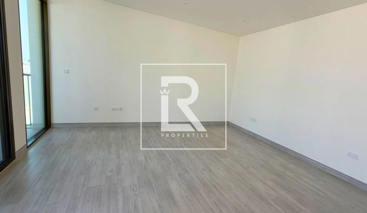 property_5028_68e4f6f40fa44_1759835892_12381181878