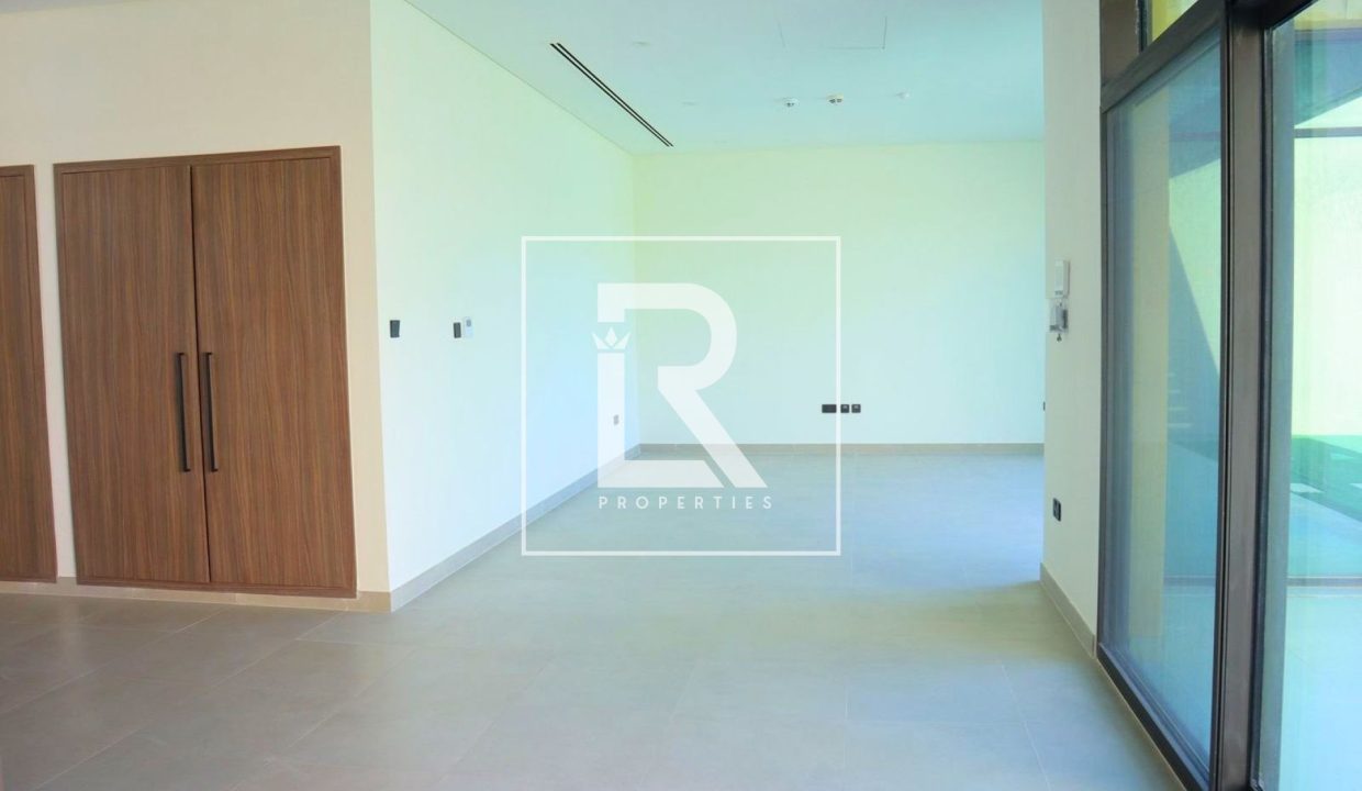 property_5793_69ca689b14b2e_1774872731_18005804057