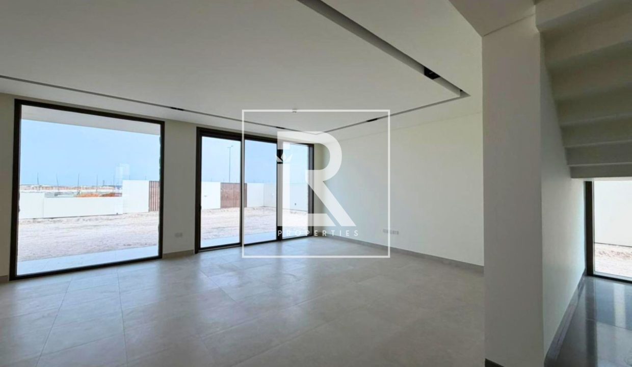 property_5830_69d8fa50db41a_1775827536_16542039954