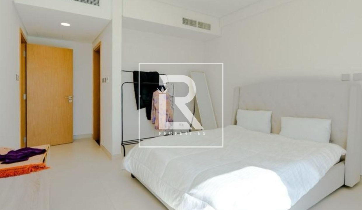 property_6706_6a7b1db060a73_1786453424_12050402262