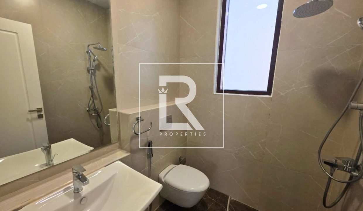 property_7053_6ac87fb562a68_1791524789_101143005610